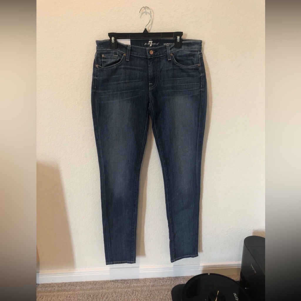 7 For All Mankind Womens Jeans Size 31 Brand New